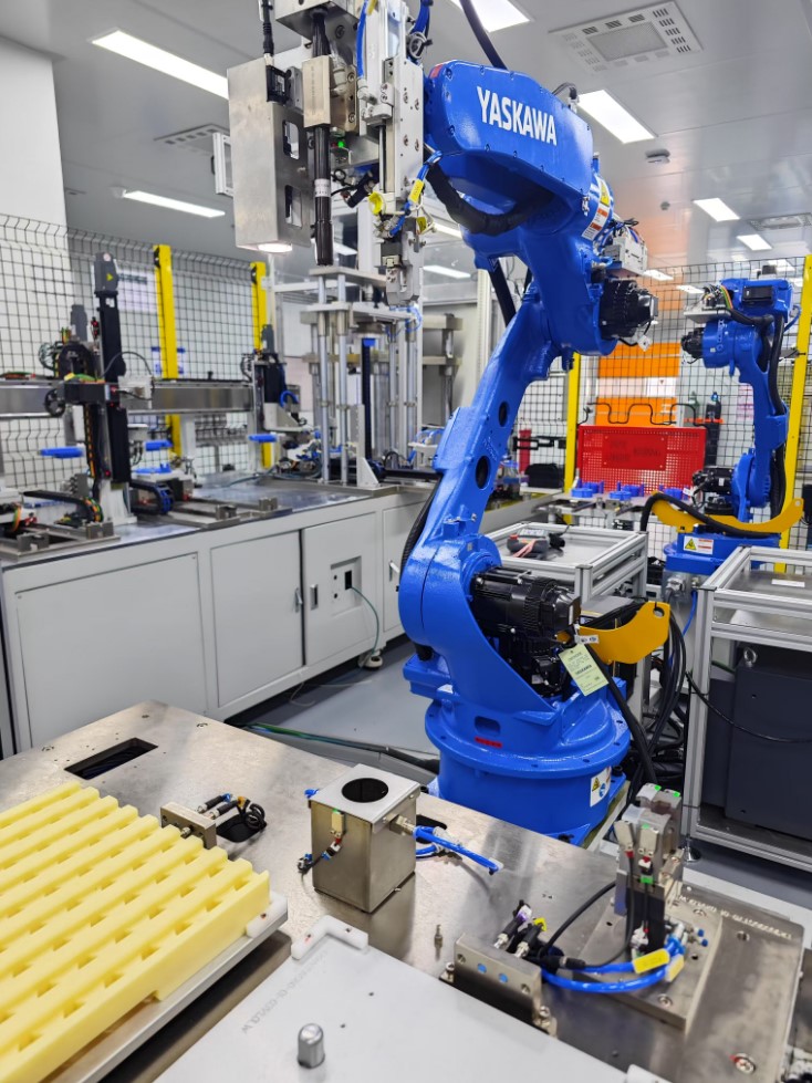 6轴机器人上下料